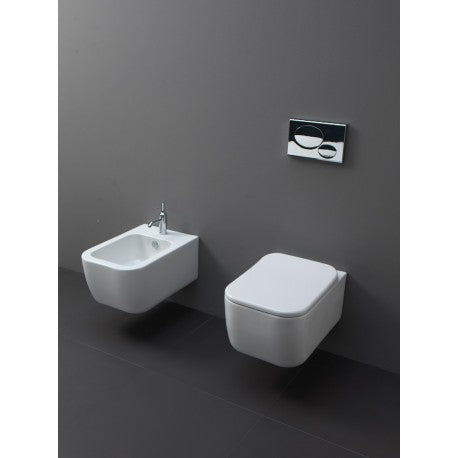 Brio Sanitari Sospesi in Ceramica con Easy Clean